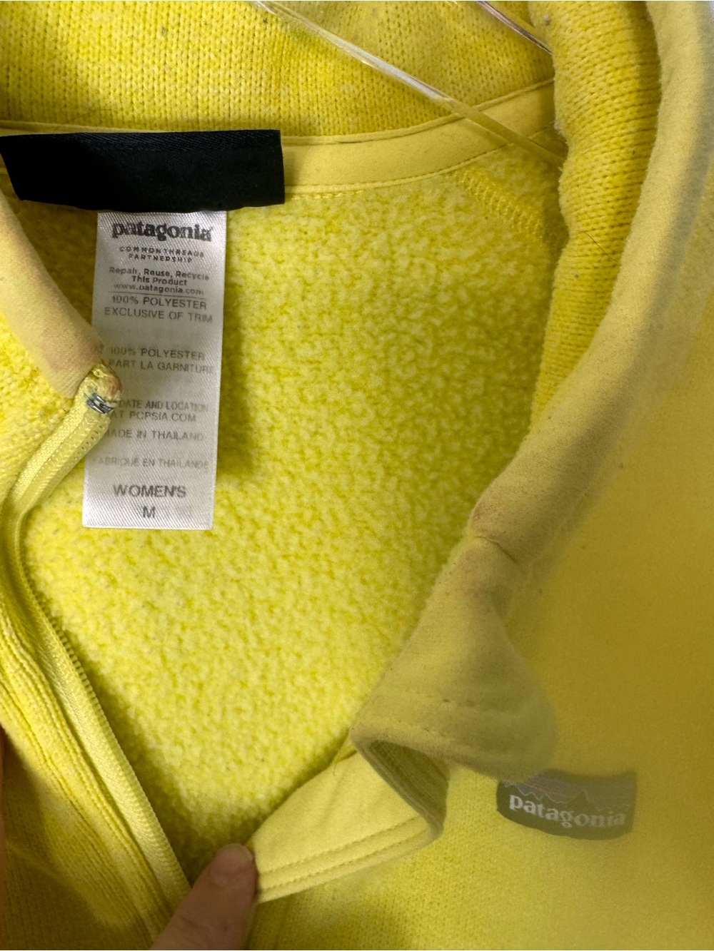 Patagonia Yellow full zip Fleece Jacket size Medium - Picture 2 of 3